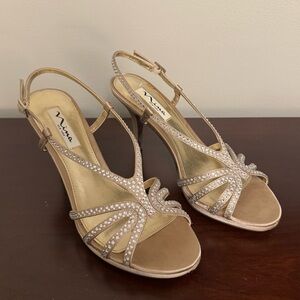 Nina NY Silver Strappy Rhinestone Heeled Sandals Size 7.5